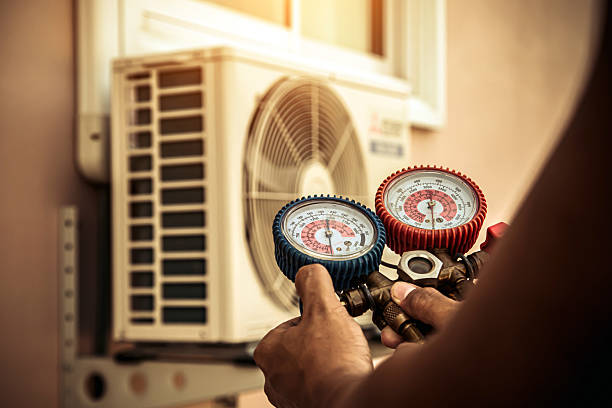 Professional Heat Pump Repair technician working in Babbitt, MN